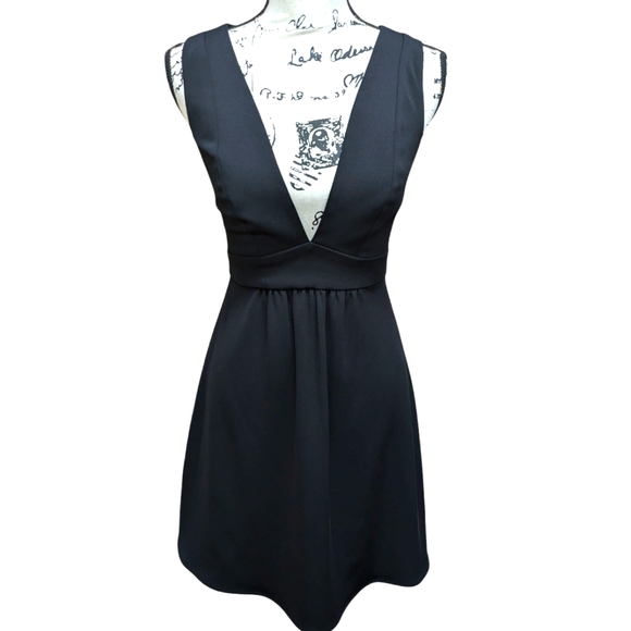 Amanda Uprichard Dresses & Skirts - Amanda Uprichard Deep V Neck Fit and Flare Little Black Dress Size XS